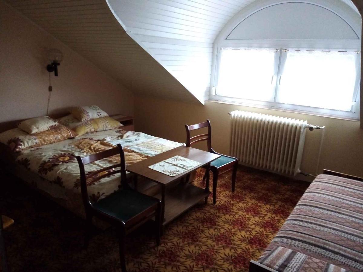Apartment In Balatonmariafuerdo 19249 Balatonkeresztur Ngoại thất bức ảnh