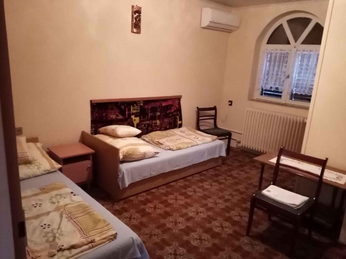 Apartment In Balatonmariafuerdo 19249 Balatonkeresztur Ngoại thất bức ảnh