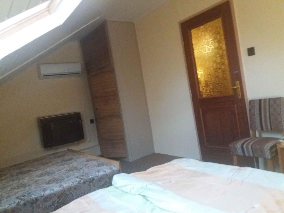 Apartment In Balatonmariafuerdo 19249 Balatonkeresztur Ngoại thất bức ảnh