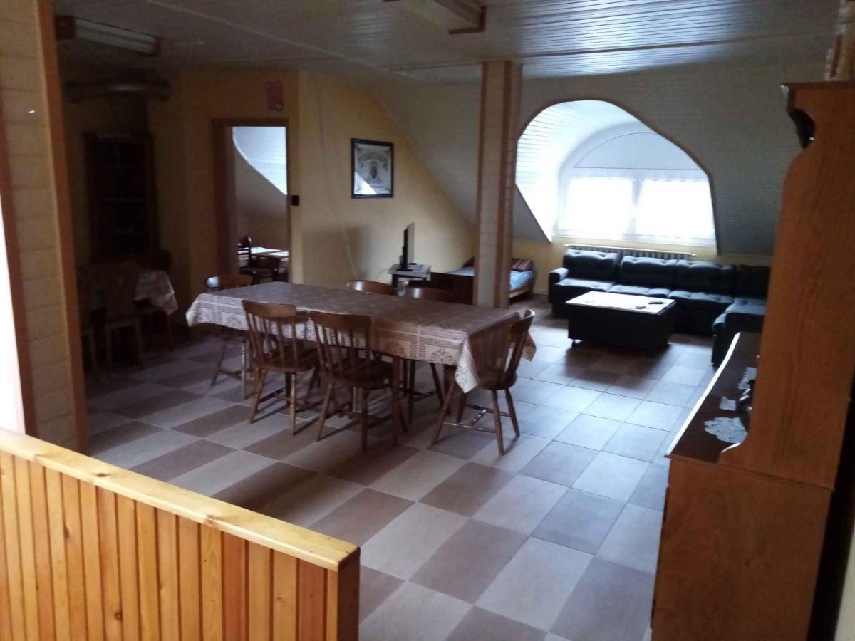 Apartment In Balatonmariafuerdo 19249 Balatonkeresztur Ngoại thất bức ảnh